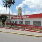 Idosos e pessoas com deficiência podem receber BPC no valor de um salário mínimo.