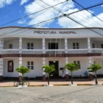 🚨 Novas regras da CLT alteram férias e aviso prévio: o que muda para trabalhadores e empresas.